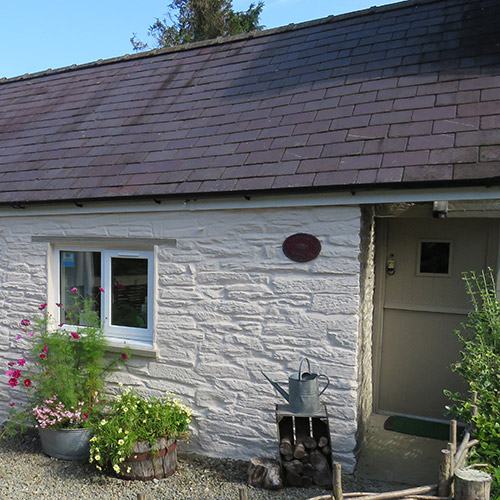 Blaenfforest Dairy Parlour, West Wales Holiday Cottages, Cottages with hot tubs wales, Pet friendly holidays