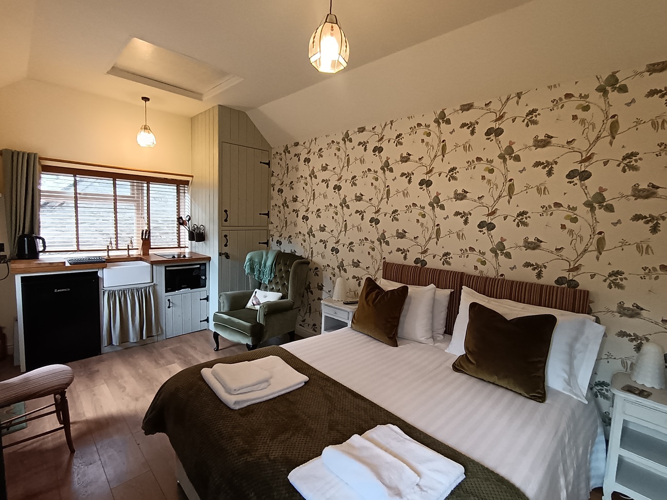 Blaenfforest Granary Cottage Bedroom, west wales holiday cottages, cottages with hot tubs wales, pet friendly holidays